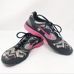 NIKE | Women’s Dual Fusion TR Geometric Black Pink Size 7
